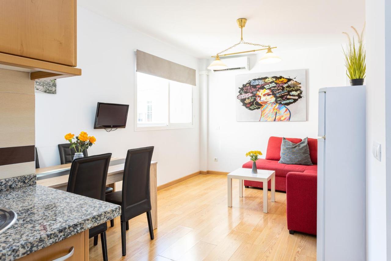 Holidays2Malaga Cruz Verde City Center With Aircon & Wifi Exterior photo