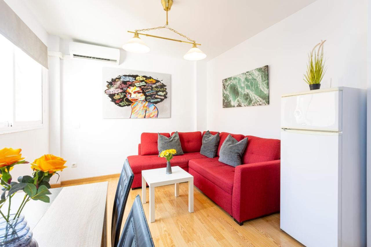 Holidays2Malaga Cruz Verde City Center With Aircon & Wifi Exterior photo